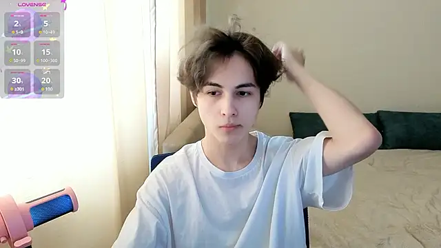  LukaHayes  online show from 03-11-26, 11:16