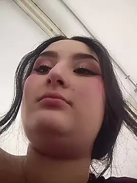 zoe moon   online show from 05-02-26, 05:40