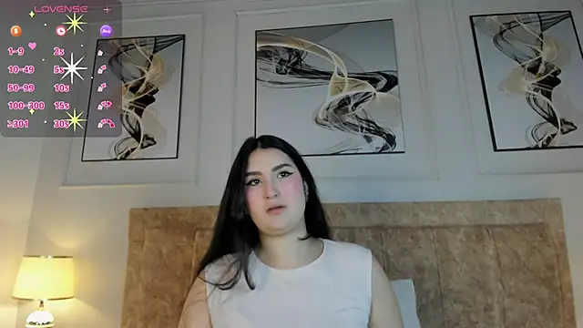 zoe moon   online show from 05-19-26, 11:27