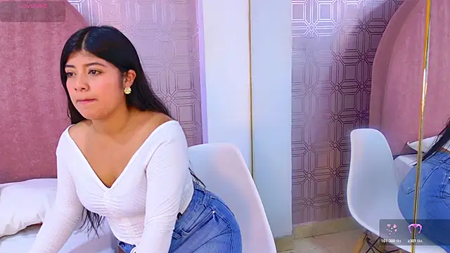 Khloe Moon online show from 03-24-26, 07:30