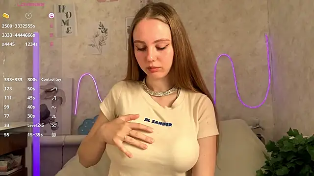 Snapshot of VictoriaDeese chatting on 07-16-26, 03:12 VictoriaDeese online show from 07-16-26, 03:12