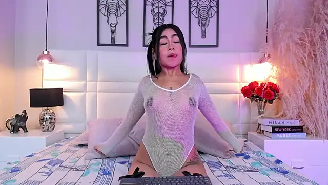 Mia Bailey  online show from 03-05-26, 03:24