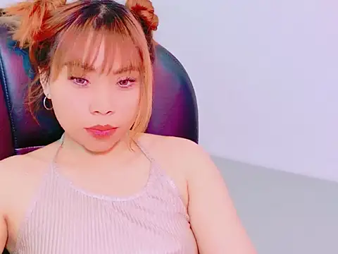 Snapshot of MissHari chatting on 03-16-26, 12:06 MissHari online show from 03-16-26, 12:06