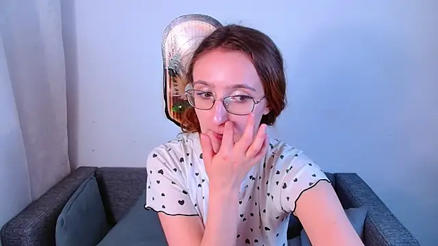 miay here  online show from 05-29-26, 04:49