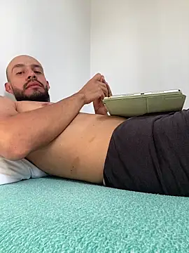 Snapshot of katasanz chatting on 03-20-26, 02:11 katasanz online show from 03-20-26, 02:11