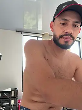 Snapshot of katasanz chatting on 04-06-26, 01:23 katasanz online show from 04-06-26, 01:23