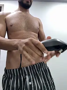 Snapshot of katasanz chatting on 04-10-26, 11:37 katasanz online show from 04-10-26, 11:37