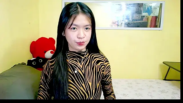 Luna Moonfang online show from 07-28-26, 12:29