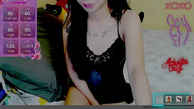 Luna Moonfang online show from 07-28-26, 02:35