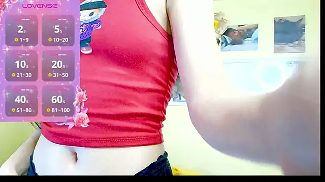 Luna Moonfang online show from 07-28-26, 10:53