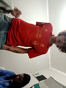 kikisaunders online show from 03-23-26, 08:35