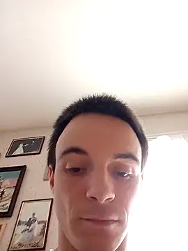 thom7246 online show from 03-11-26, 10:54