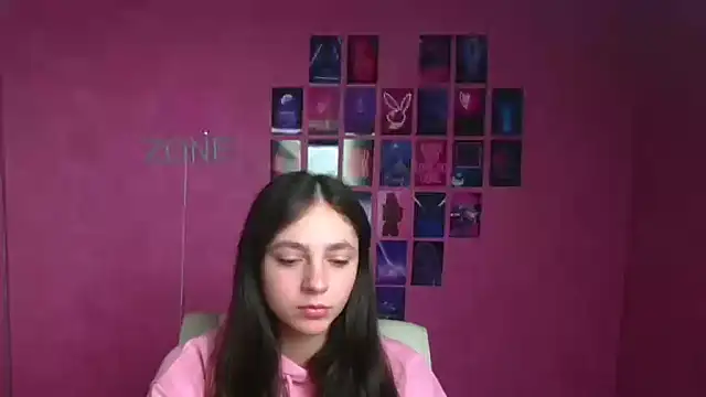 KissMeJulia online show from 03-14-26, 06:30