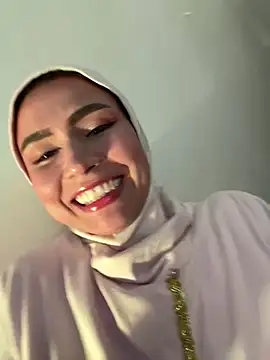 Snapshot of Darsha_Khemu chatting on 07-09-26, 08:57 Darsha Khemu online show from 07-09-26, 08:57