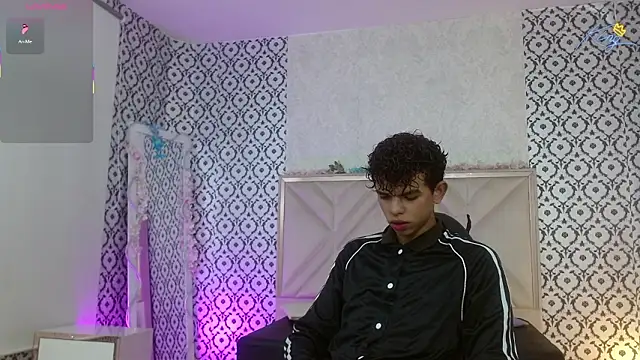 Snapshot of keahi_tay chatting on 03-03-26, 11:49 keahi tay online show from 03-03-26, 11:49