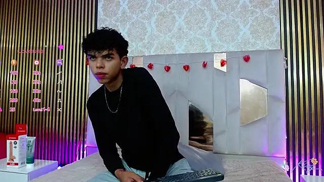 Snapshot of keahi_tay chatting on 03-30-26, 07:15 keahi tay online show from 03-30-26, 07:15