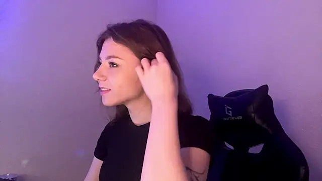 aera elese online show from 03-03-26, 02:18