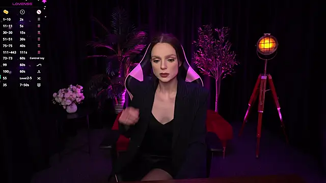 Wild Alice me online show from 04-30-26, 03:29