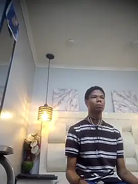 Snapshot of Santiago_Ortiz_ chatting on 03-27-26, 07:57 Santiago Ortiz online show from 03-27-26, 07:57