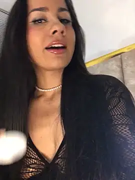 Snapshot of RebecaPalmer chatting on 05-29-26, 06:11 RebecaPalmer online show from 05-29-26, 06:11