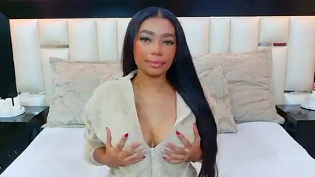 MiaDiamod online show from 06-27-26, 01:28