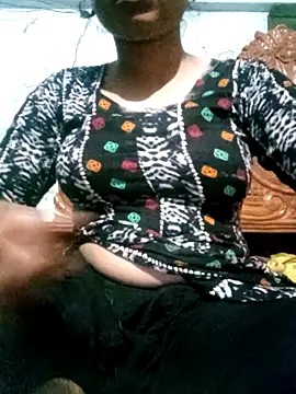 BreezySexyGirl69 online show from 04-12-26, 01:16