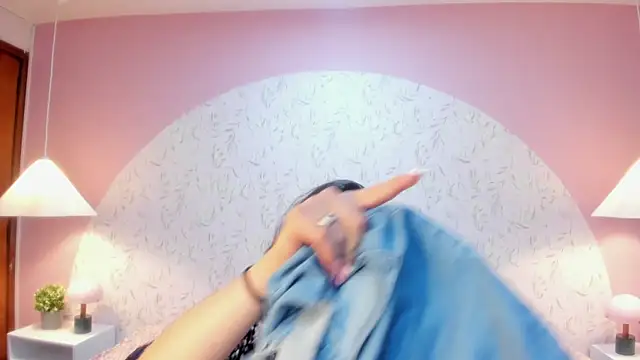 Angelie Rosebrm online show from 04-09-26, 06:19