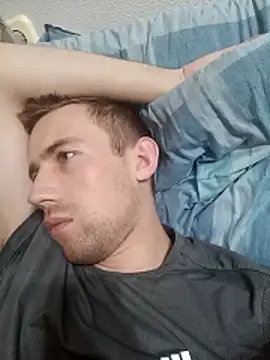 Snapshot of ---Dark--- chatting on 04-03-26, 05:22 ---Dark--- online show from 04-03-26, 05:22