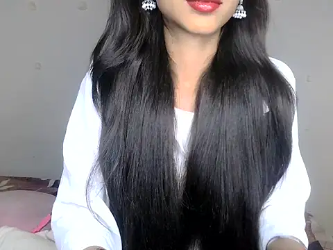 Snapshot of SIKSHA_SINGH chatting on 04-25-26, 06:49 SIKSHA SINGH online show from 04-25-26, 06:49