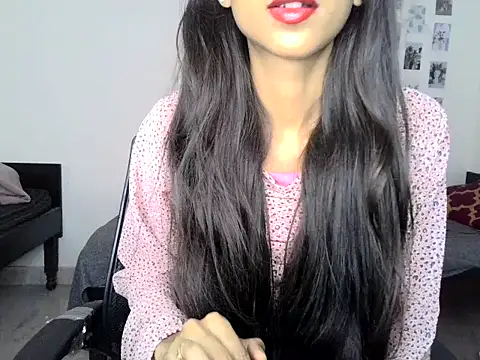 Snapshot of SIKSHA_SINGH chatting on 05-01-26, 09:14 SIKSHA SINGH online show from 05-01-26, 09:14