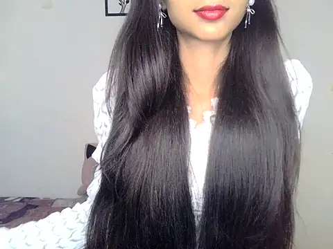 Snapshot of SIKSHA_SINGH chatting on 05-08-26, 06:46 SIKSHA SINGH online show from 05-08-26, 06:46