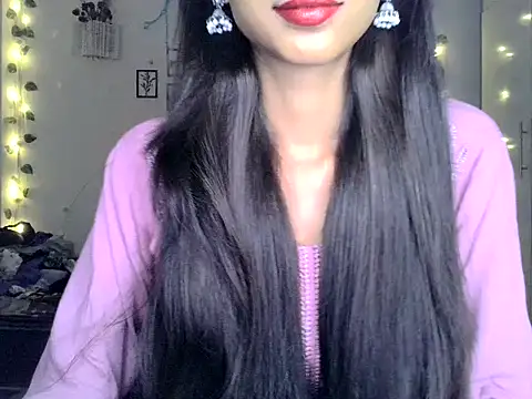Snapshot of SIKSHA_SINGH chatting on 05-26-26, 07:54 SIKSHA SINGH online show from 05-26-26, 07:54
