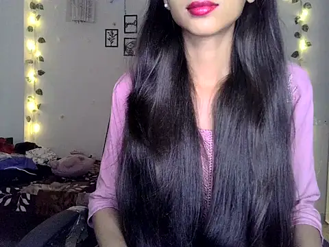 Snapshot of SIKSHA_SINGH chatting on 05-27-26, 03:14 SIKSHA SINGH online show from 05-27-26, 03:14