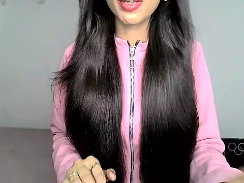 SIKSHA SINGH online show from 07-10-26, 08:22