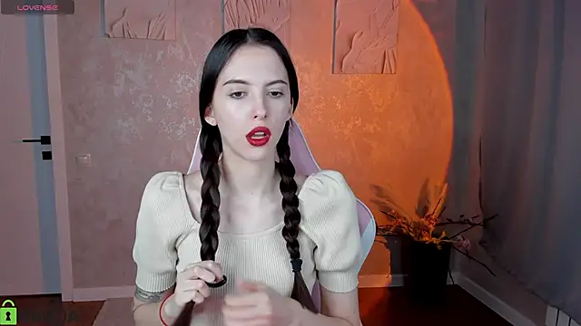 elise robbie online show from 05-20-26, 05:30