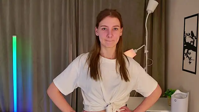 PinkClou9 online show from 04-08-26, 10:10