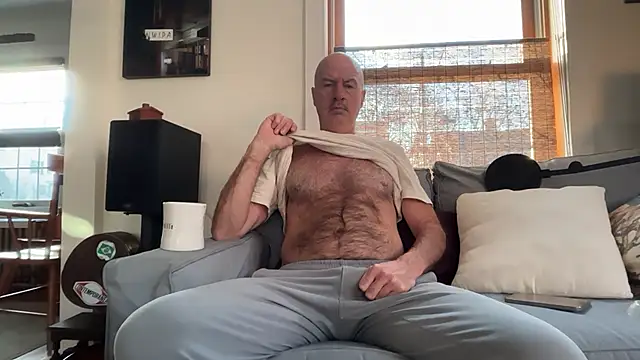 Guy  Grey online show from 04-11-26, 10:41