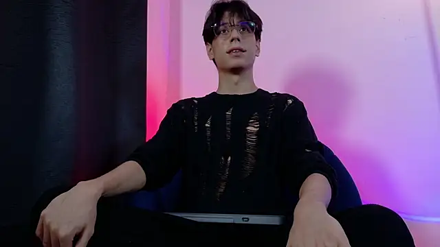 lui x dust online show from 05-19-26, 03:35