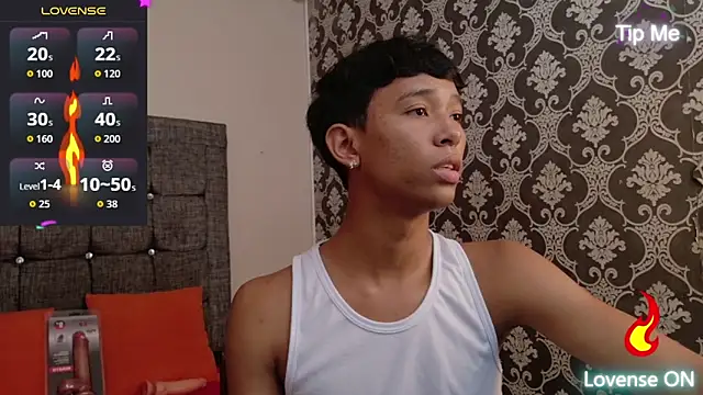 Little Twink19x online show from 05-25-26, 07:42