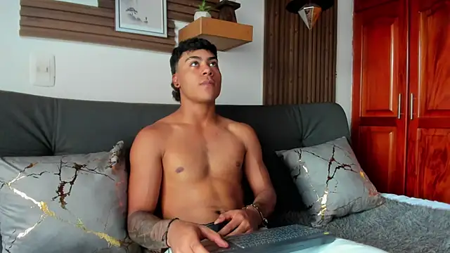 Jeremy wallker online show from 03-25-26, 08:15