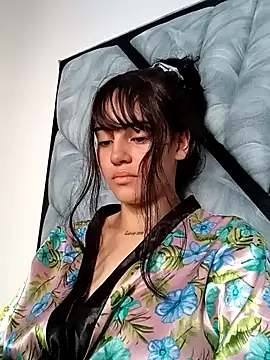 Snapshot of sara_cute_so chatting on 03-13-26, 02:01 sara cute so online show from 03-13-26, 02:01