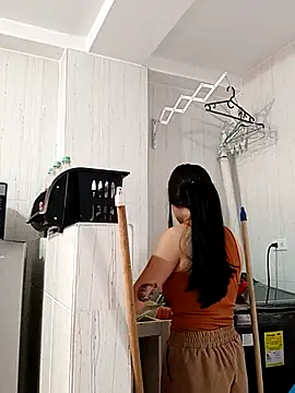 Snapshot of sara_cute_so chatting on 04-08-26, 07:03 sara cute so online show from 04-08-26, 07:03