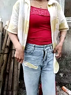 Snapshot of ngocbao11 chatting on 04-01-26, 12:44 ngocbao11 online show from 04-01-26, 12:44