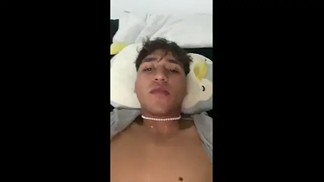 Alejandroml2 online show from 05-06-26, 06:41