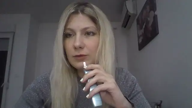 Foxy Bright online show from 03-21-26, 07:17