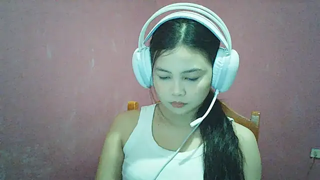 Snapshot of DessertFlower chatting on 05-20-26, 03:13 DessertFlower online show from 05-20-26, 03:13