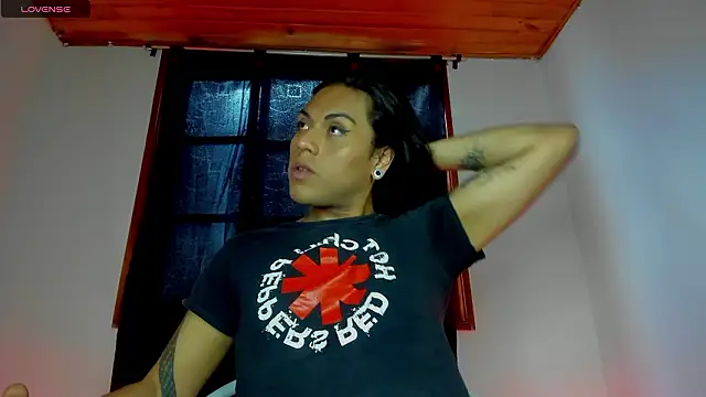 Snapshot of Jess_Hoffman chatting on 03-13-26, 02:12 Jess Hoffman online show from 03-13-26, 02:12