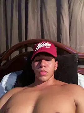 Snapshot of Alejandrososas chatting on 05-22-26, 12:07 Alejandrososas online show from 05-22-26, 12:07