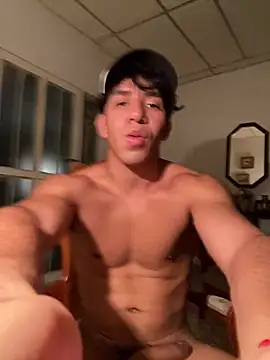 Snapshot of Alejandrososas chatting on 06-05-26, 05:07 Alejandrososas online show from 06-05-26, 05:07