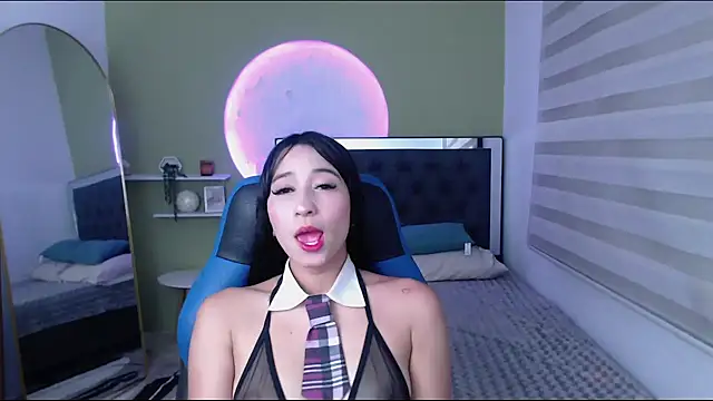ivvoncute online show from 05-23-26, 01:44